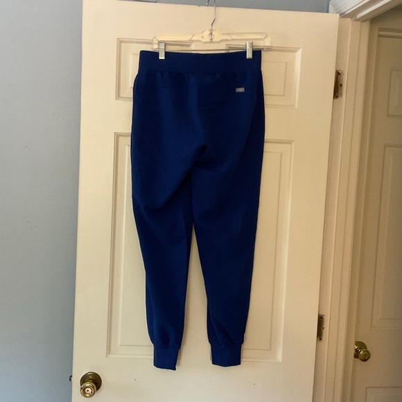 FIGS Womens Slim Boston Jogger Scrub Pants Blue Size XS NWT Medical Uniform - Picture 2 of 3